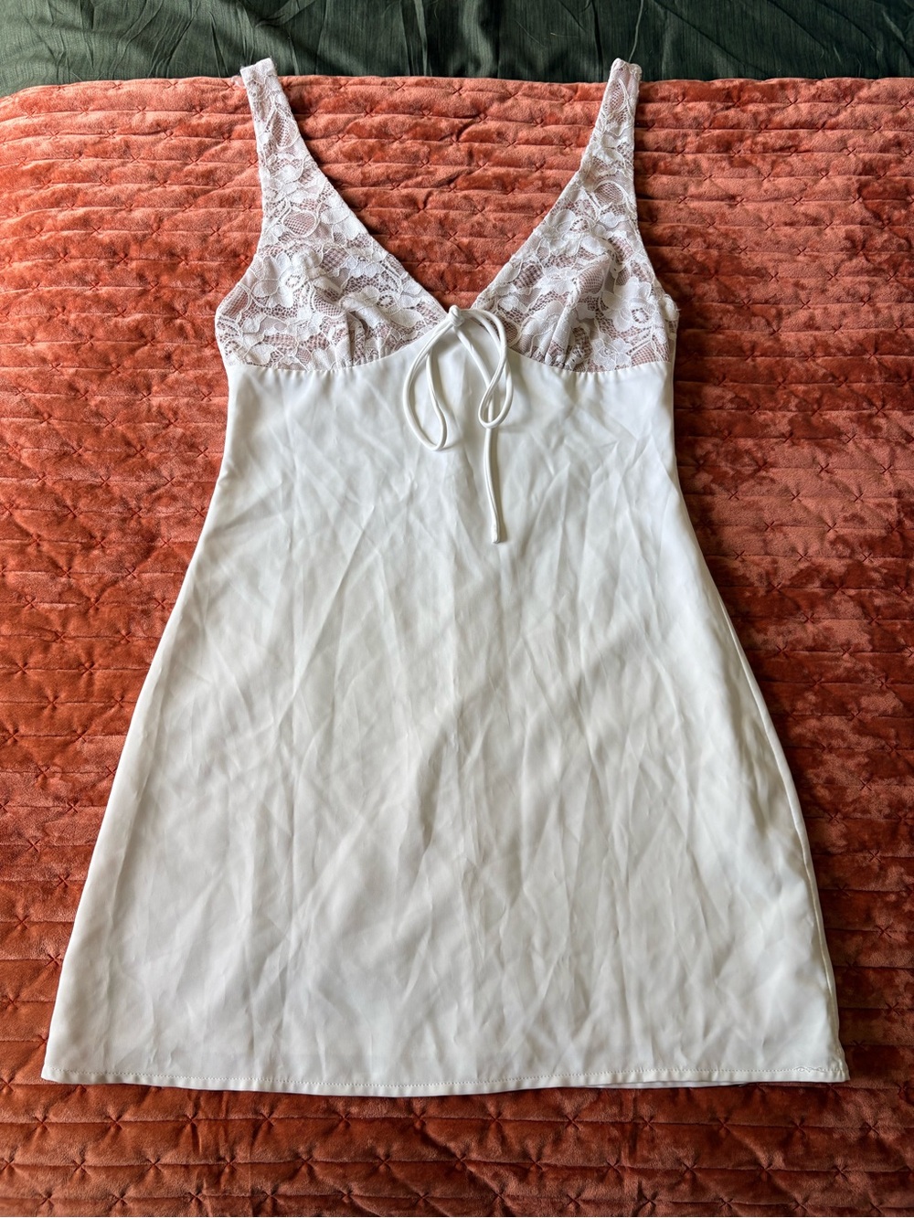White Fox White Lace-Trim Slip Dress Small
